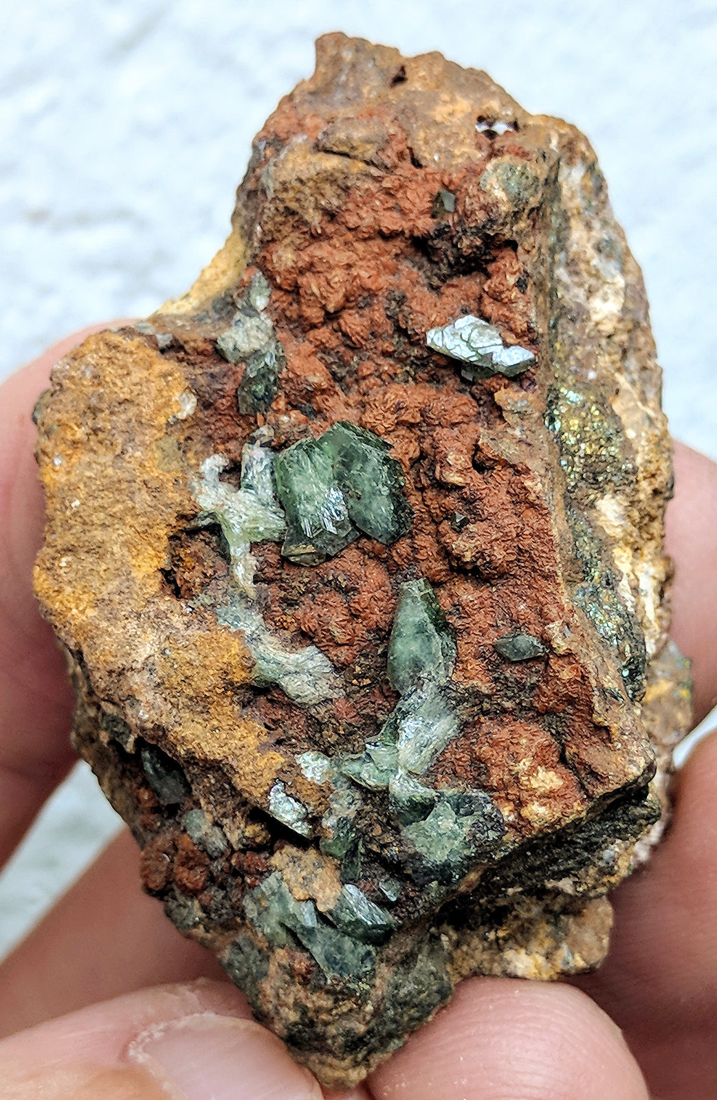 Ludlamita
4,5 x 3,0 x 2,0 cm.
(Autor: carles)