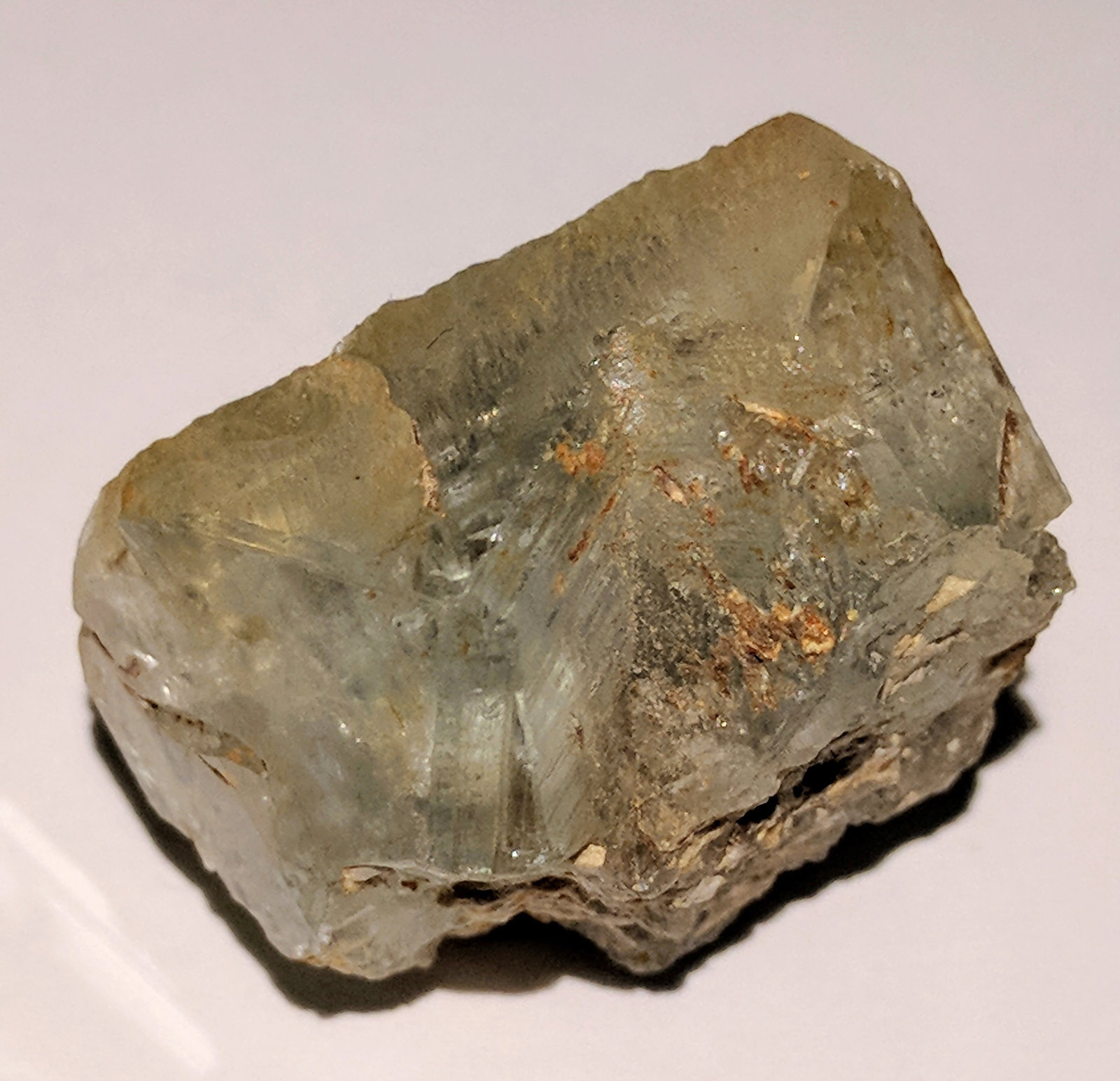 Topacio
2,3 z 2,1 cm.
(Autor: carles)