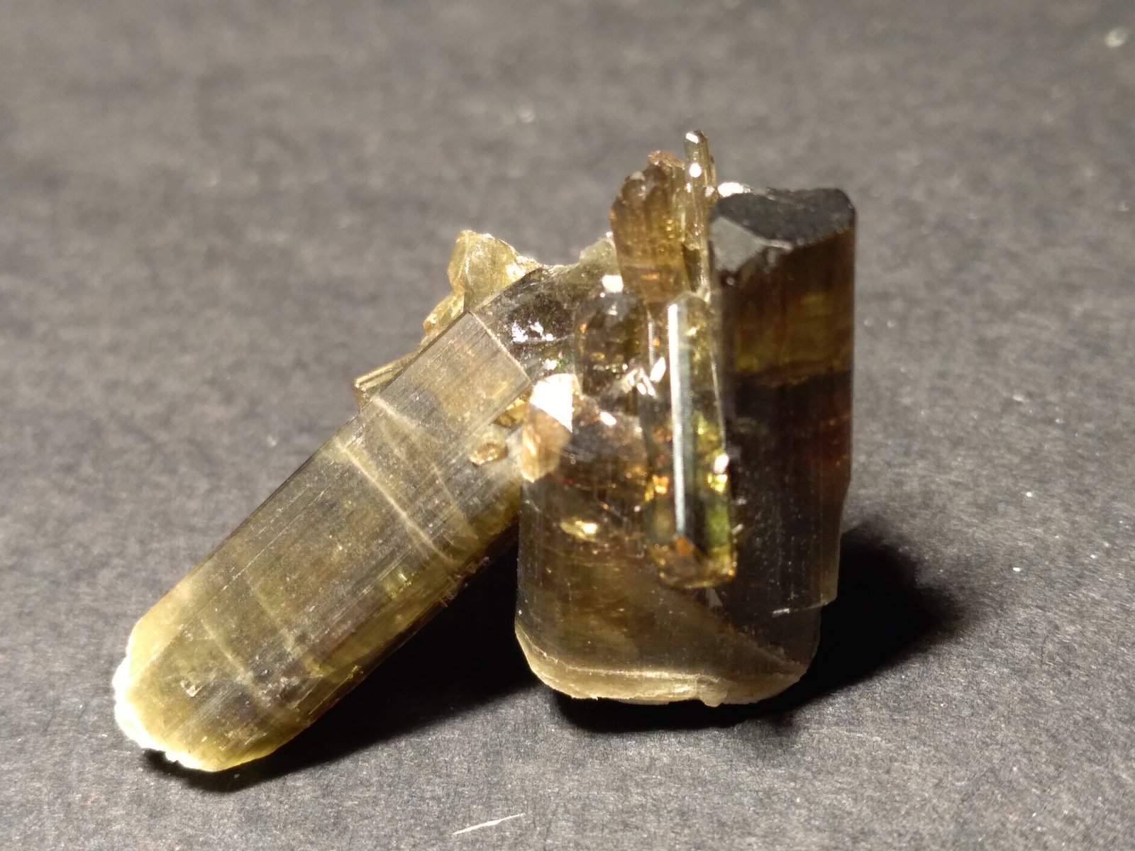 Vesuvianita (Vesubiana)
29 x 20 mm
(Autor: Sante Celiberti)