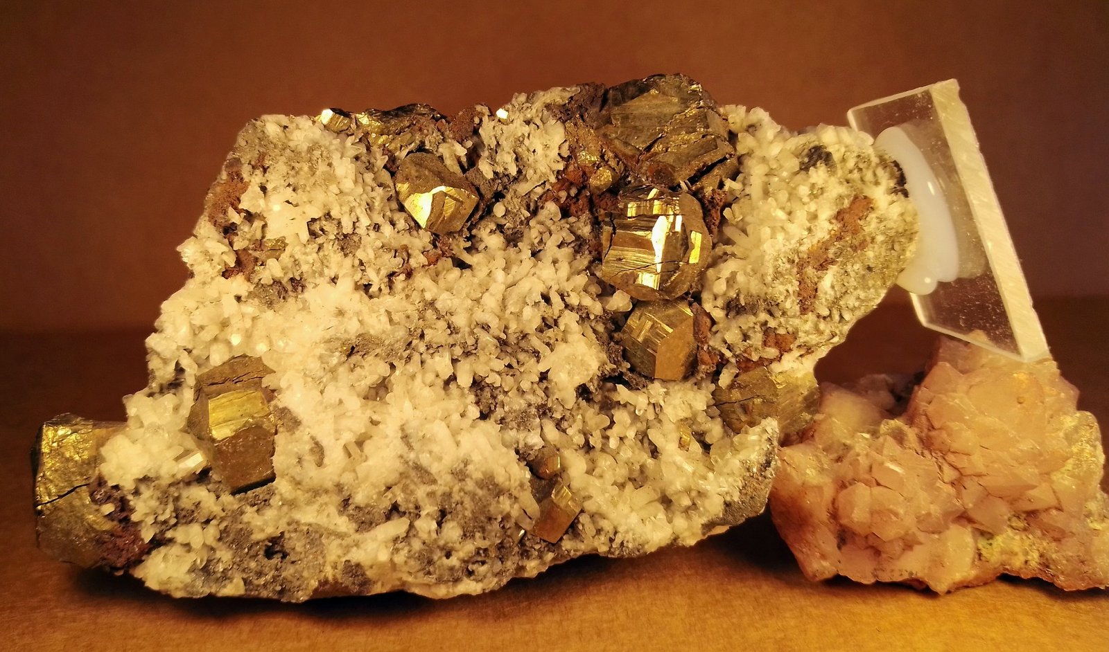 Pirita
10 x 5 cm.
(Autor: Felipe Abolafia)
