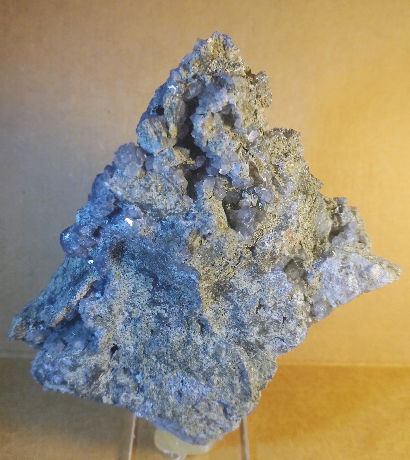 Cuarzo (variedad azul)
8 x 10 cm.
(Autor: Felipe Abolafia)