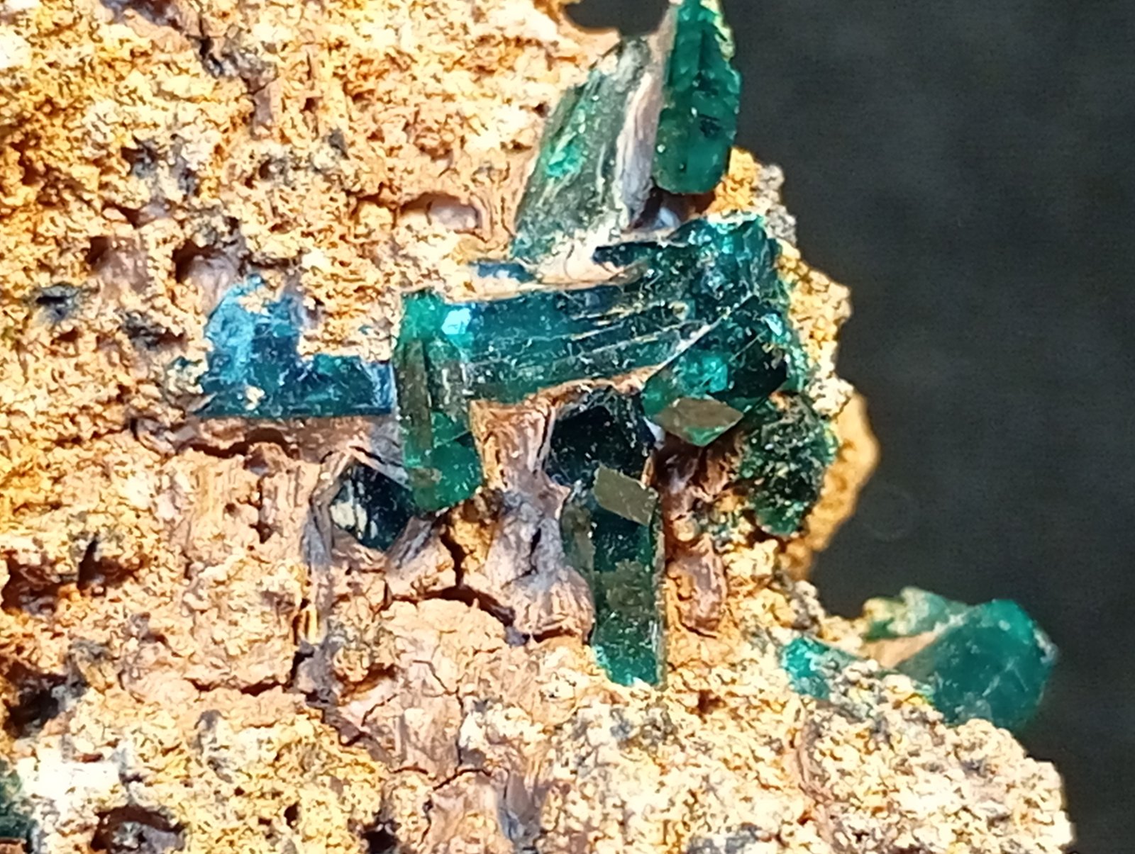 Dioptasa
6 x 5 cm.
(Autor: Felipe Abolafia)