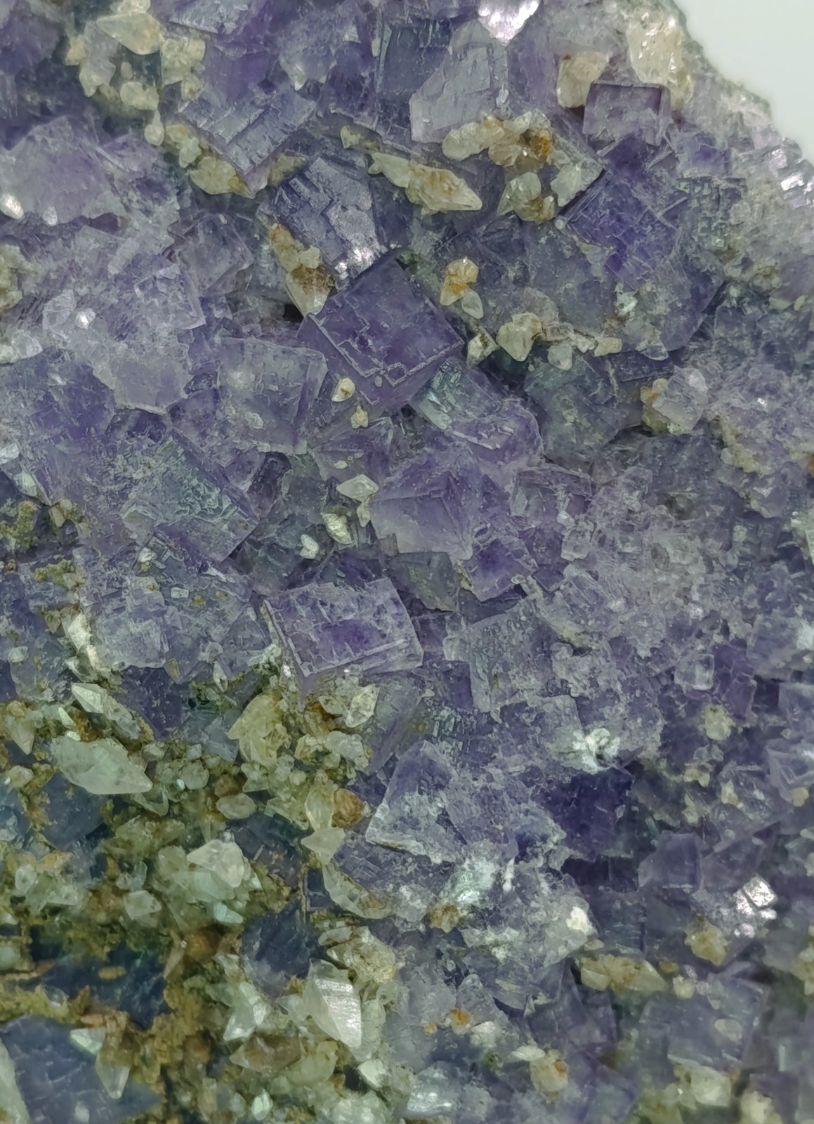 Fluorita morada.
10x7 cm
(Autor: AntonioJesus)