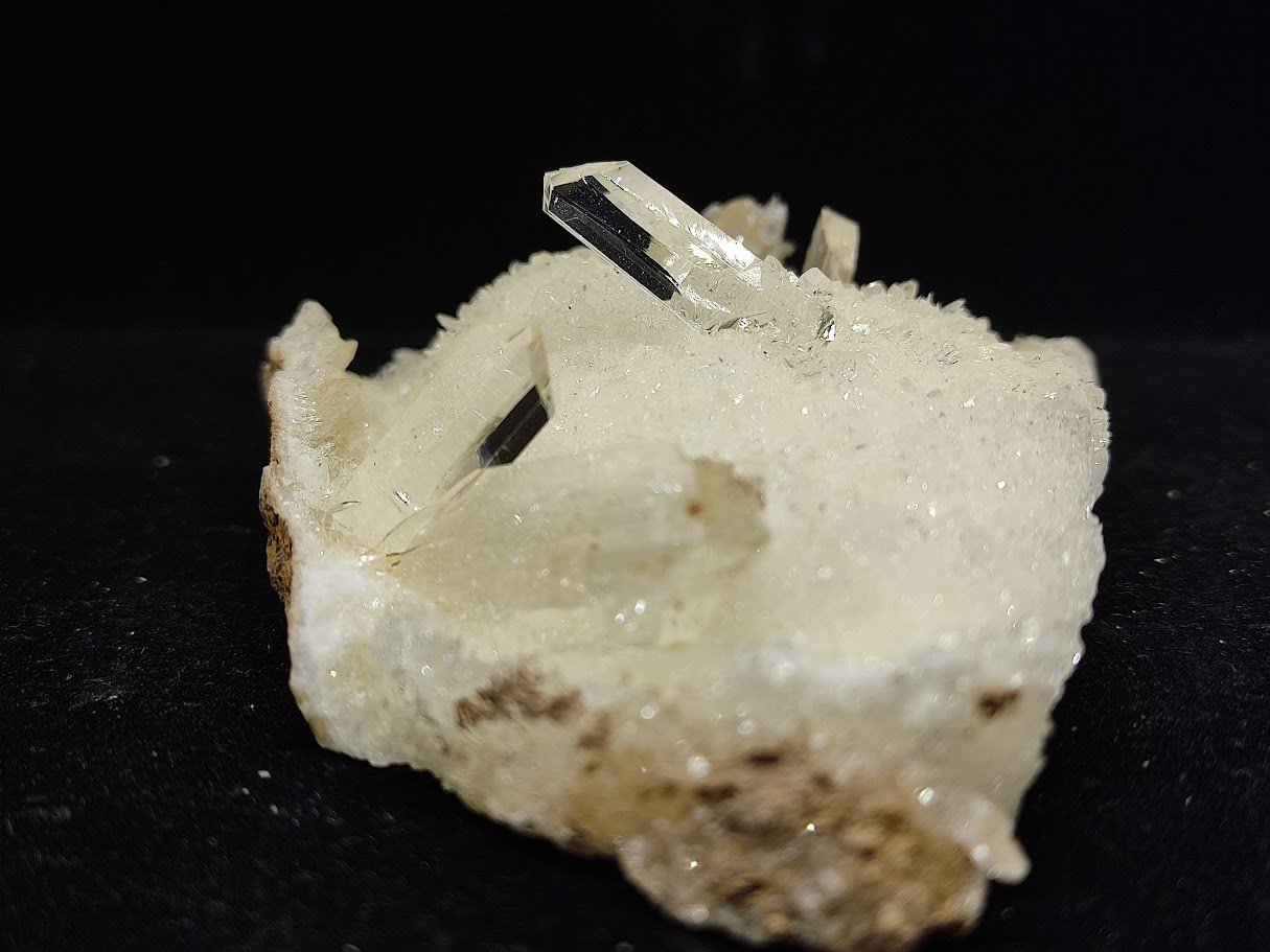 Yeso
6 cm
(Autor: Cesar M. Salvan)