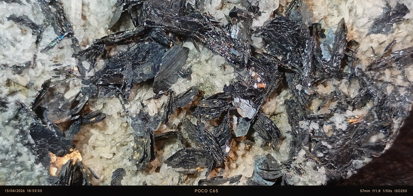 Hematites
7 x 9 cm.
(Autor: Felipe Abolafia)