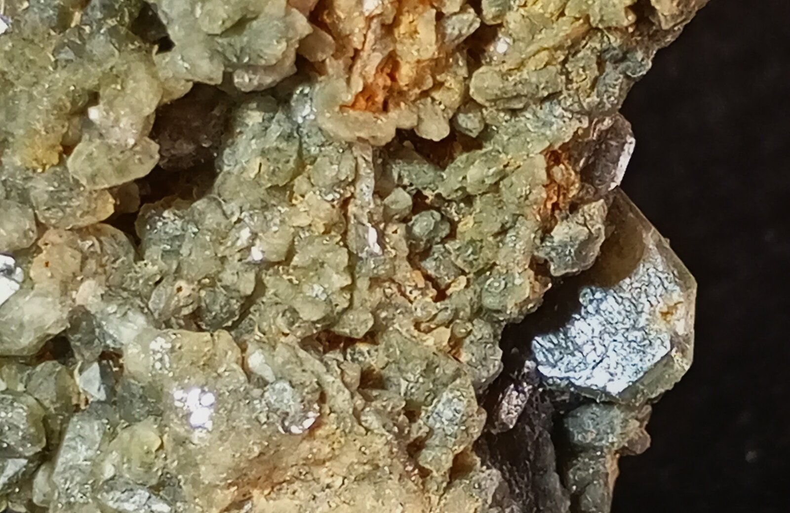 Apatito
5 x 4,5 cm.
(Autor: Felipe Abolafia)