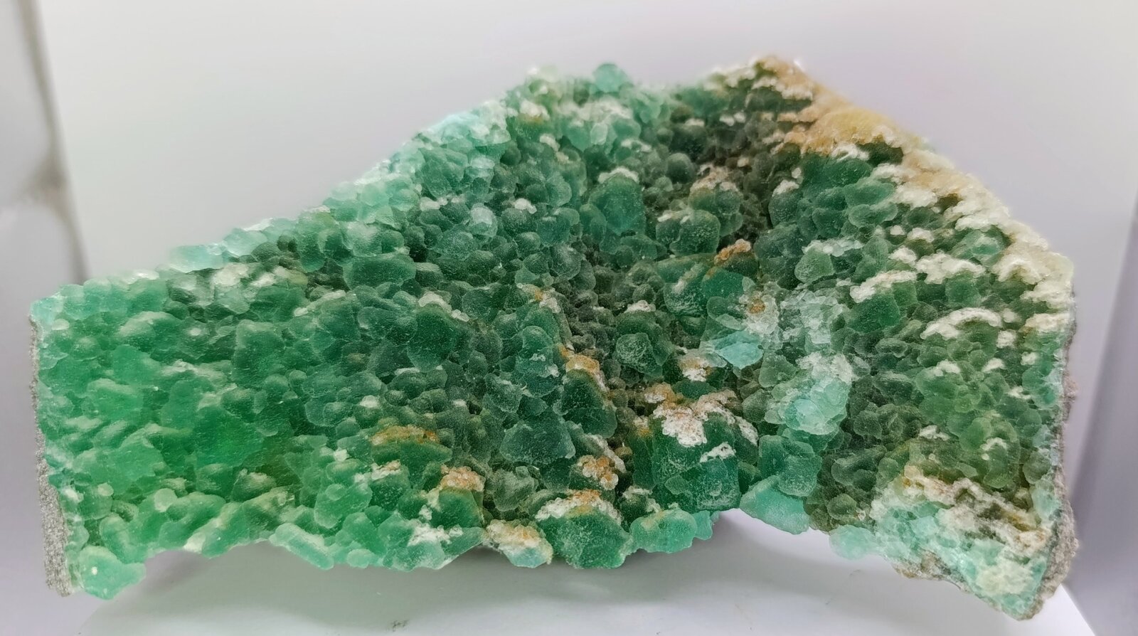 Fluorita
Pedrera Berta, Turó Can Domènech, Serra Roques Blanques, Sant Cugat del Vallès-El Papiol, Comarca Vallès Occidental / Baix Llobregat, Barcelona, Catalunya / Cataluña, España
14x8'5 cm
(Autor: AntonioJesus)