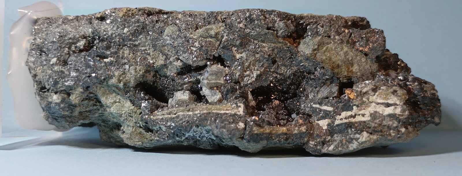 Esfalerita (variedad Marmatita)
La Unión, Comarca Campo de Cartagena, Región de Murcia (Murcia), España
8 x 2,5 cm.
(Autor: Felipe Abolafia)