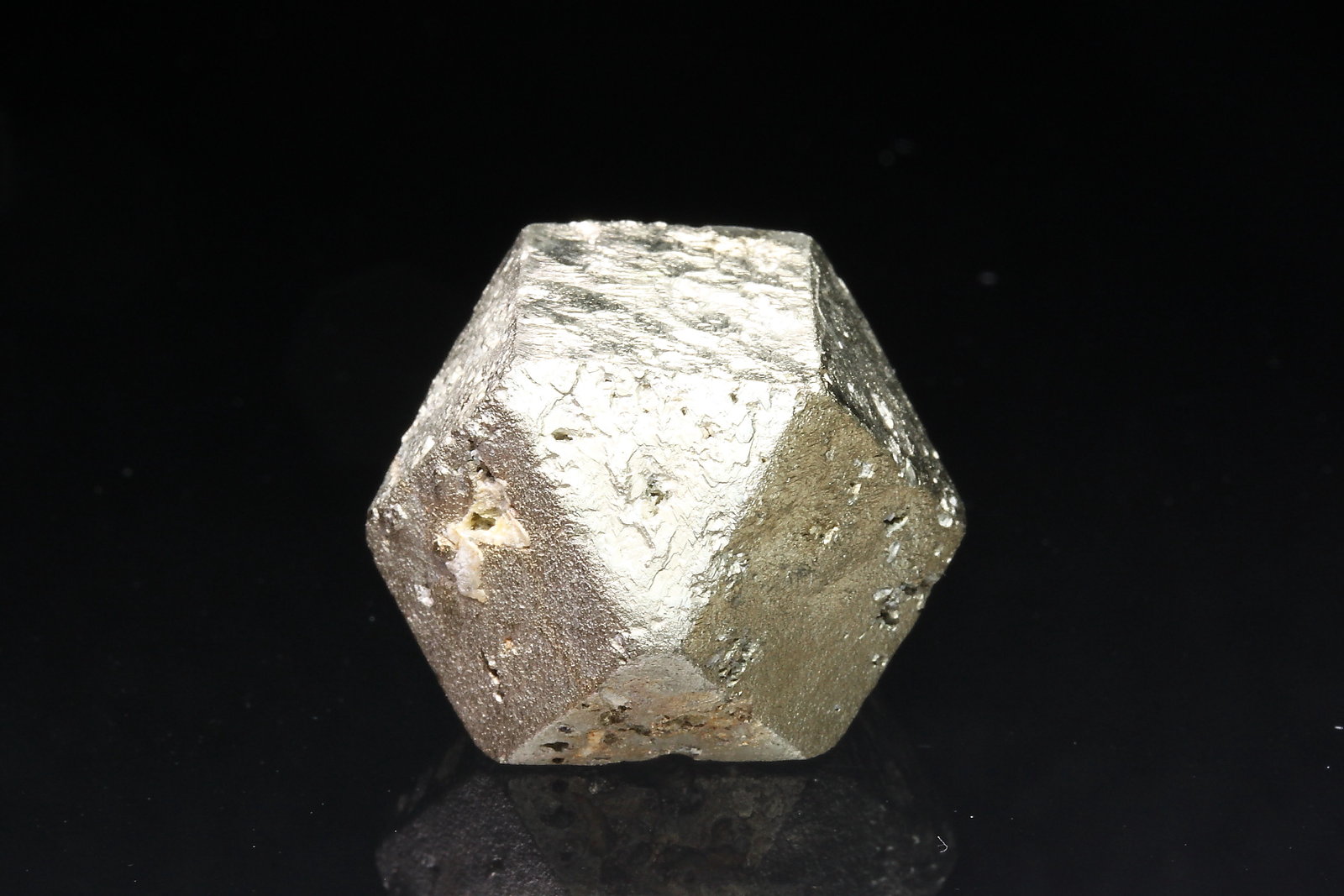 Pirita
15 x 15 x 15 mm
(Autor: Ivan Blanco (PDM))