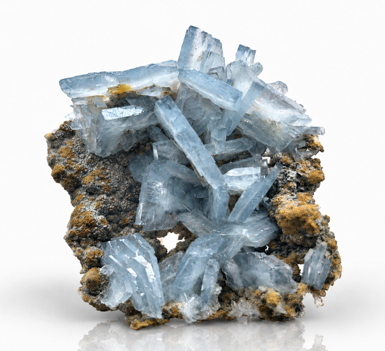 Barita
Grupo minero San Jorge, Sierra Minera de Cartagena-La Unión, Portmán, La Unión, Comarca Campo de Cartagena, Región de Murcia (Murcia), España
5x5cm.
(Autor: castrominerals)
