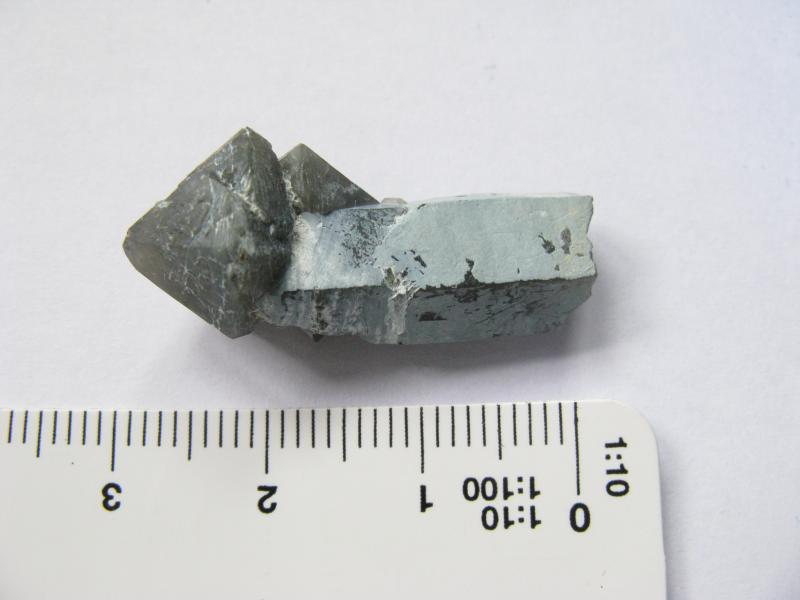Cuarzo
3 cm.
(Autor: Miguel Ángel Martinez)