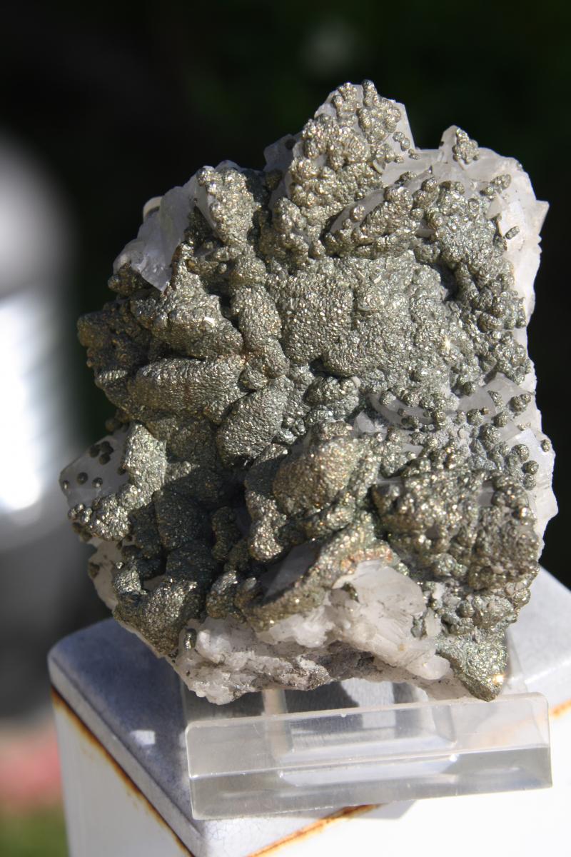 Pirita y calcita
8 x 7 cm.
(Autor: Manuel Baquero)