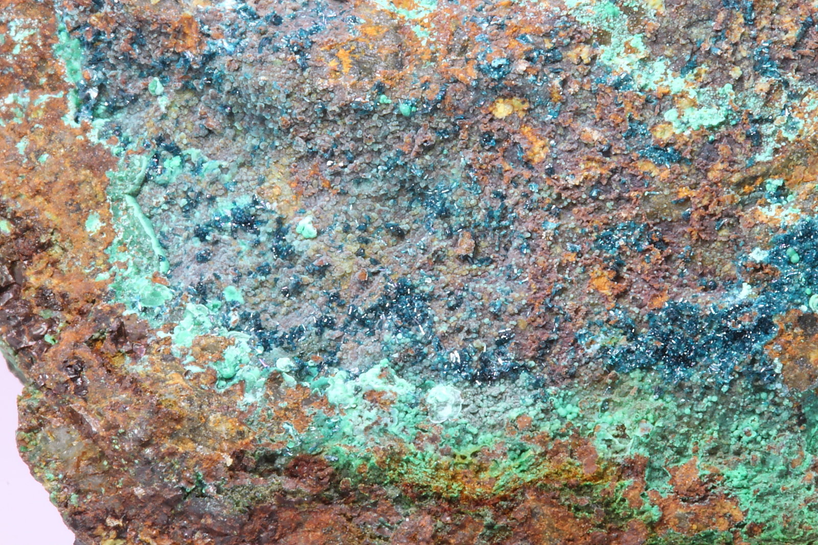 Clinoclasa
5 x 4 x 2 cm aprox.
(Autor: Ivan Blanco (PDM))