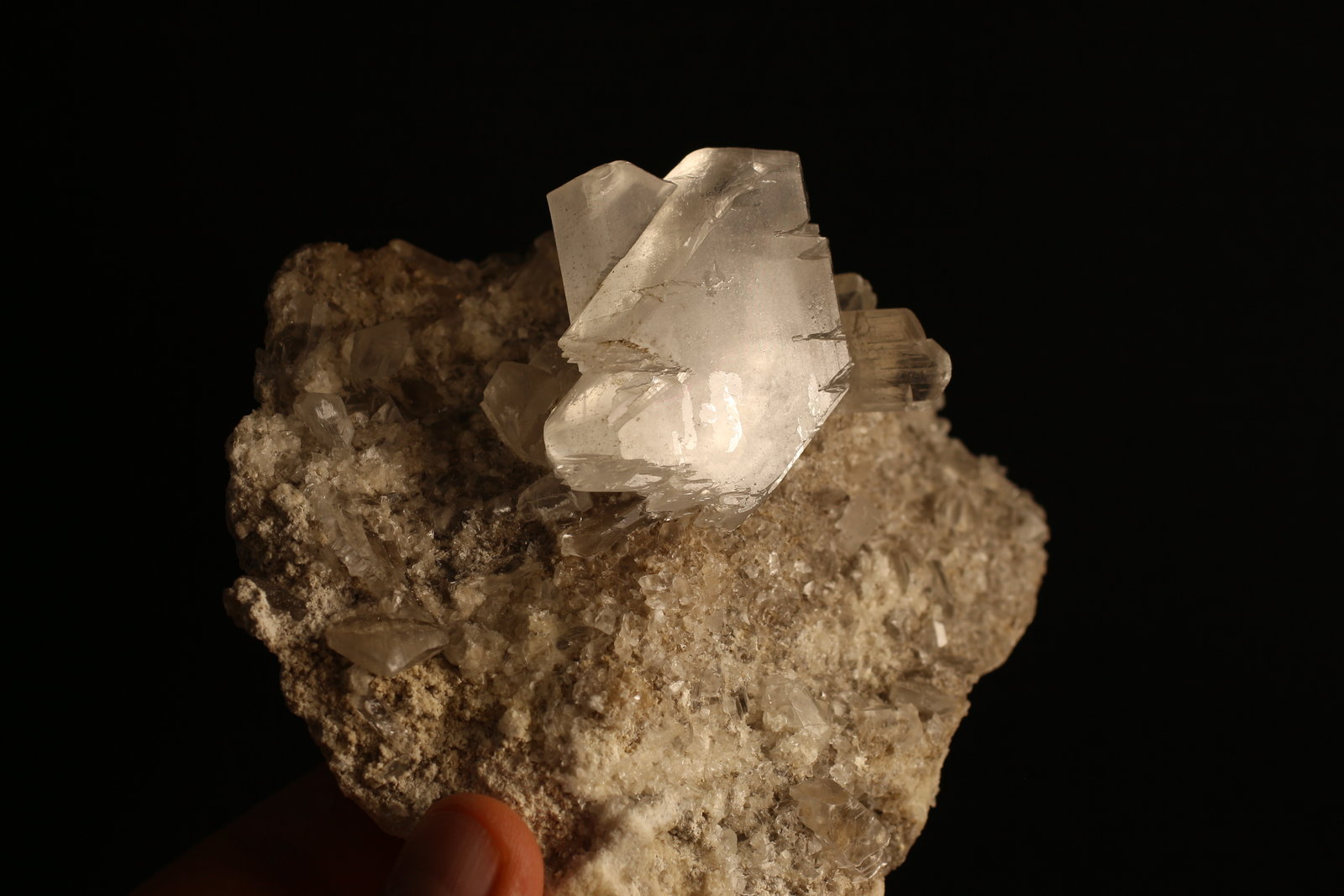 Yeso (variedad selenita)
13.7 x 11 x 8 centimetros
(Autor: Ricardo Melendez)