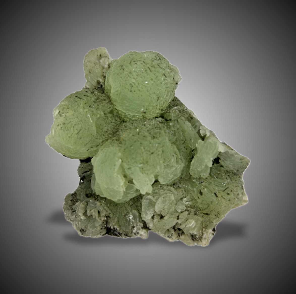 Prehnita y Augita
7,5x7cm.
(Autor: castrominerals)