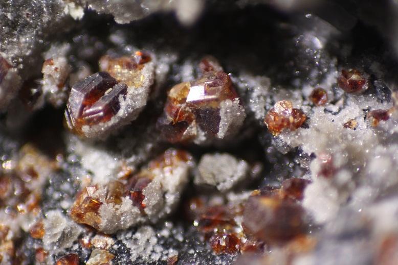 Esfalerita
Cristales de 2mm
(Autor: minero1968)