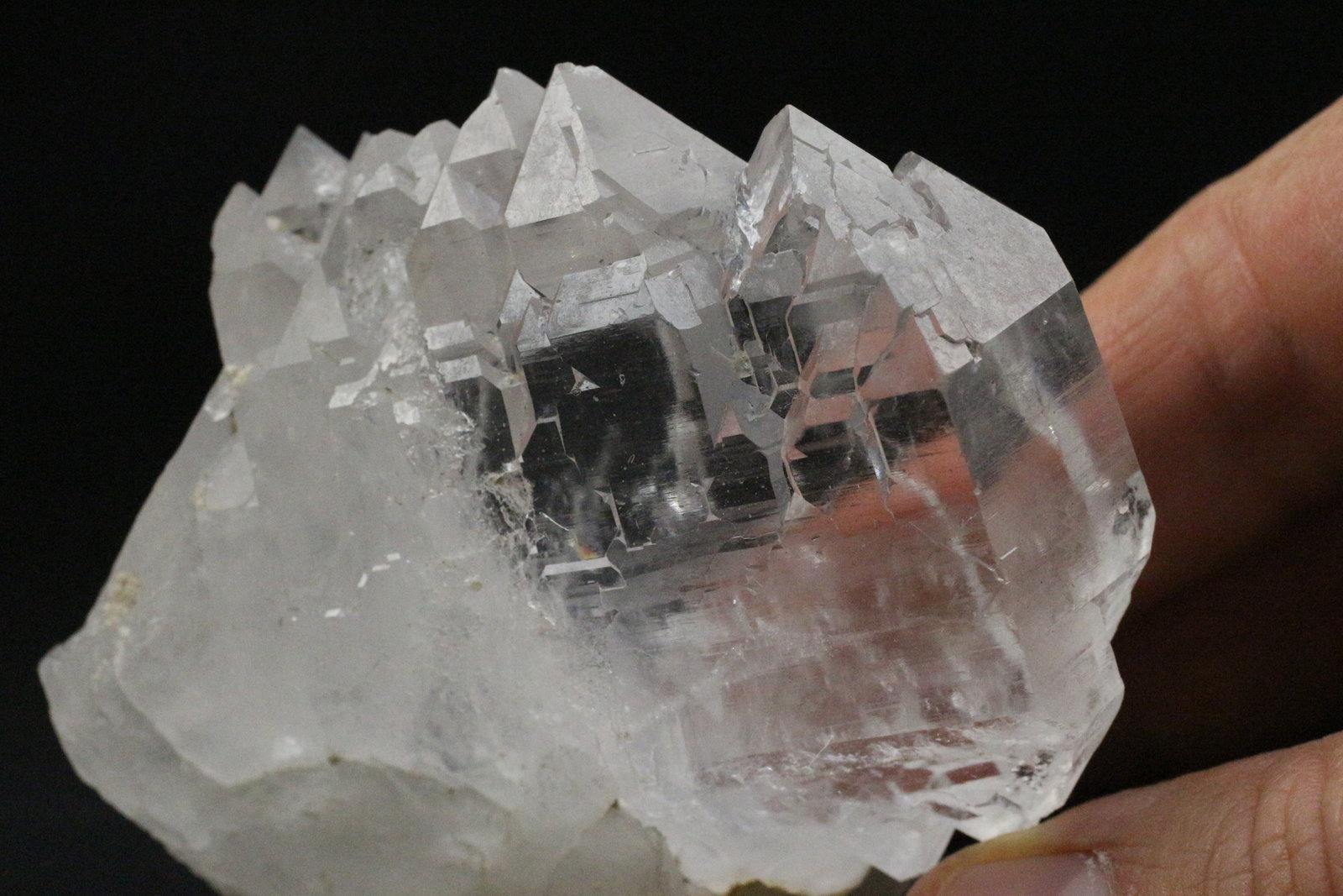 Cuarzo
7 x 6.6 x 3.7 centimetros
(Autor: Ricardo Melendez)