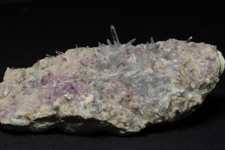 Celestina
86x36x20 mm
(Autor: carles)
