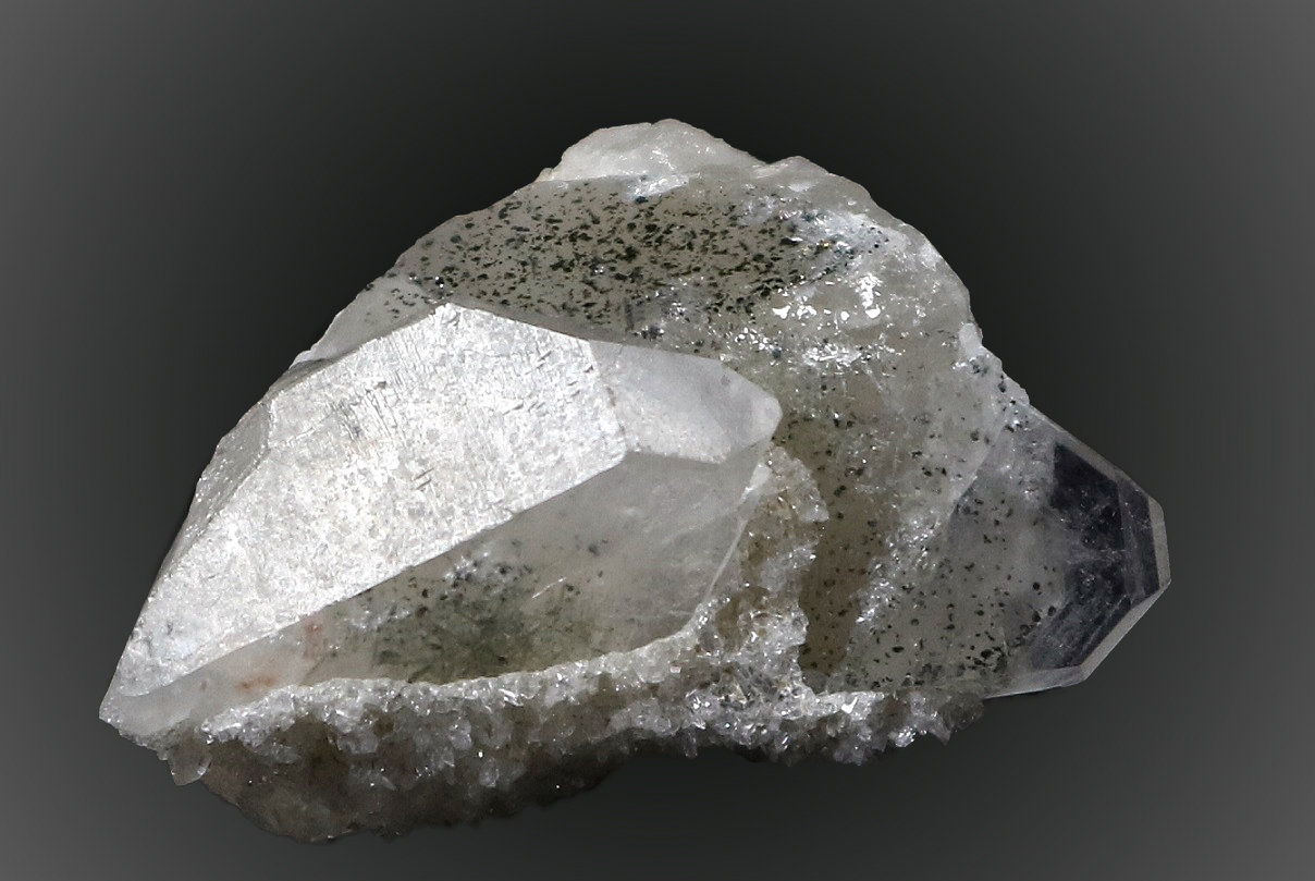 Fluorapophyllita-(K) (Apofilita)
5. 8 x 3.5
(Autor: Ángel Rodríguez Benavent)