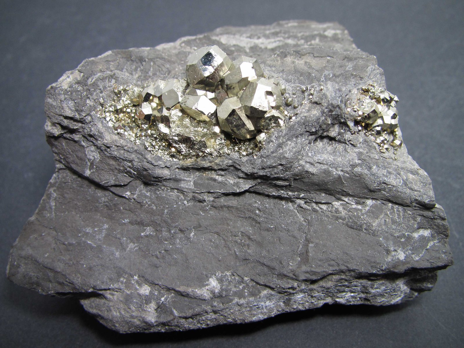 Pirita
8 x 5 cm.
(Autor: prcantos)