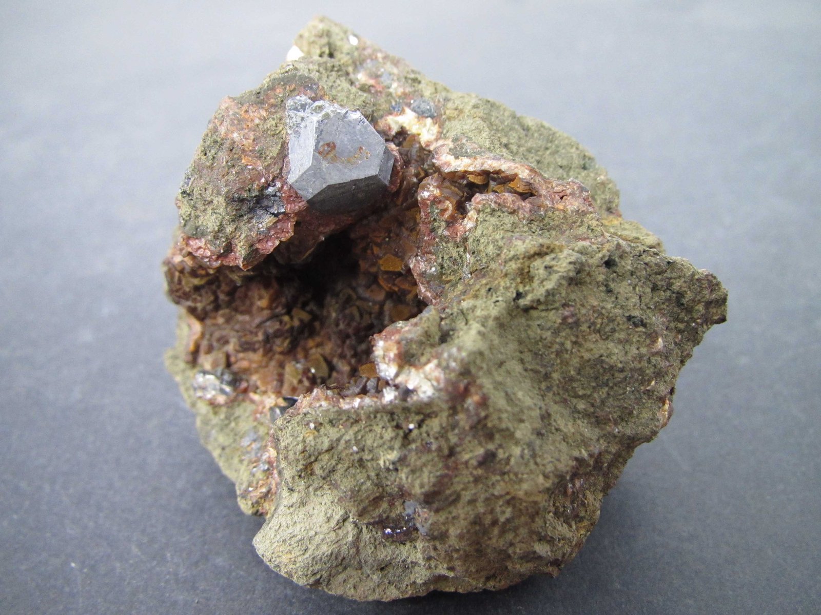 Galena y siderita
6 x 6 cm.
(Autor: prcantos)