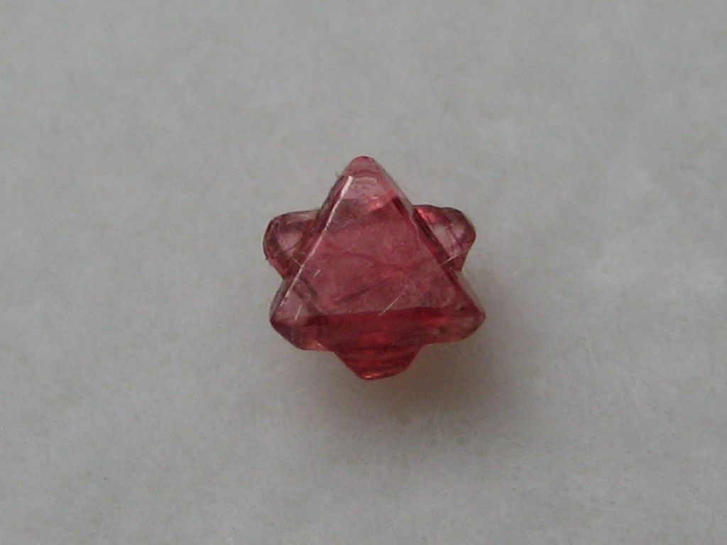 Espinela
4 mm
(Autor: marco campos-venuti)