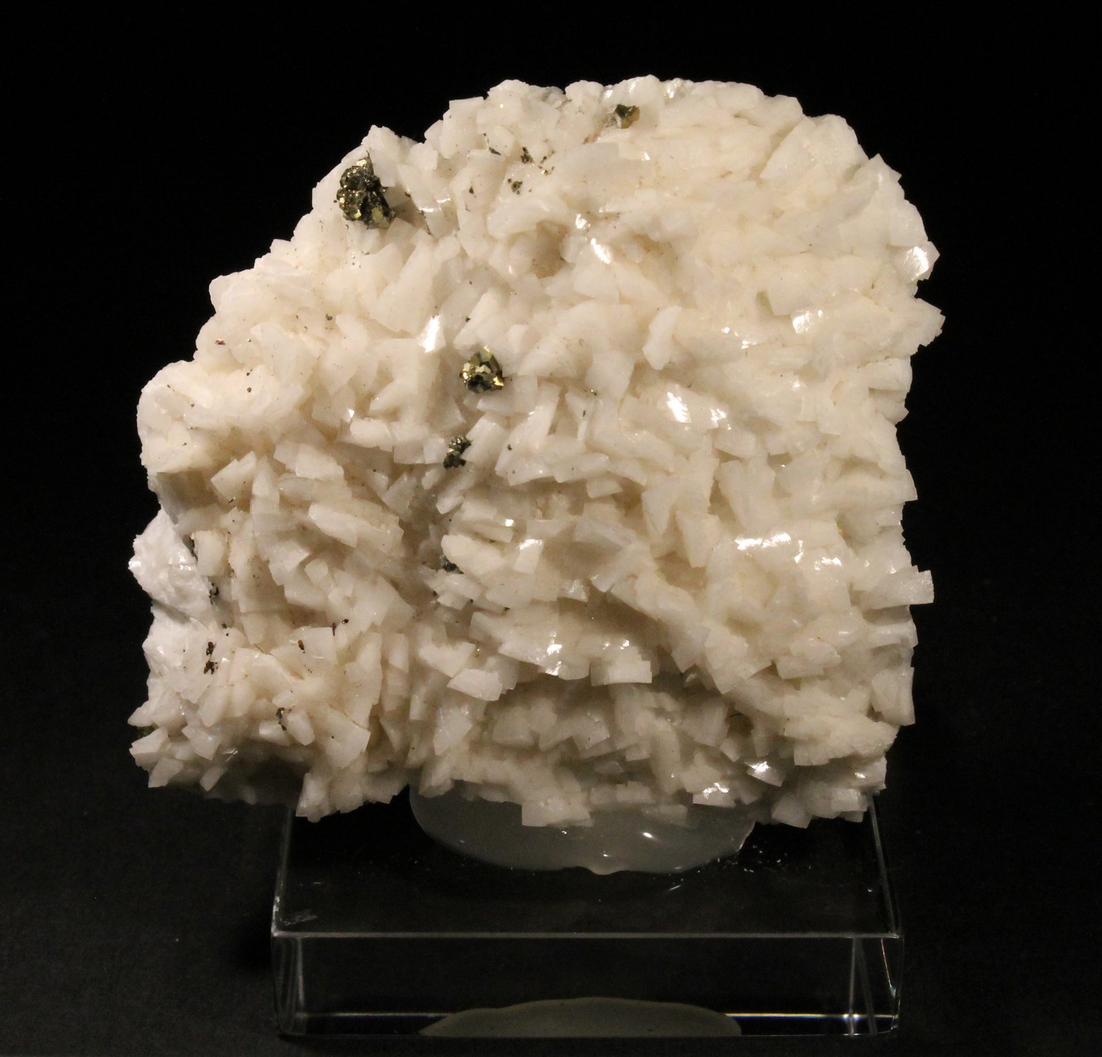Pirita y Dolomita
6 x 6 cm.
(Autor: Darío Menéndez)