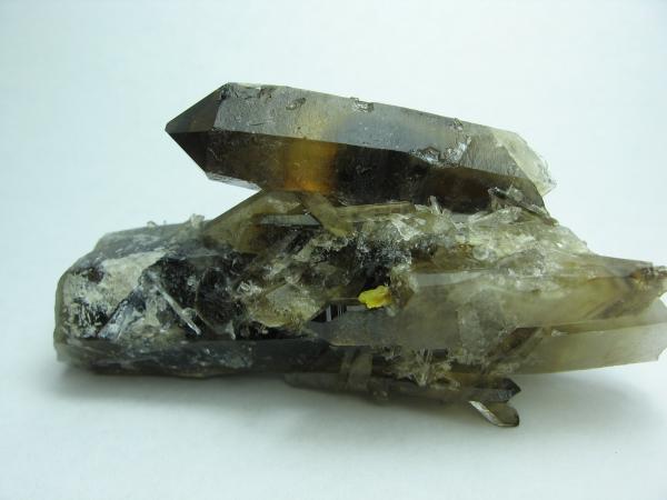 Cuarzo (variedad ahumado)
Cristal de 5cm
(Autor: antonio9943)