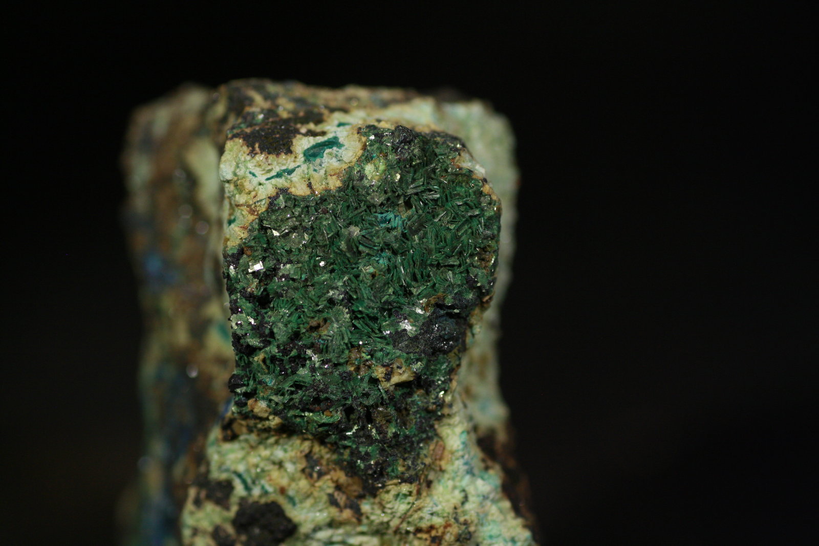 Zeunerita
4,5x 3 cm
(Autor: minero1968)