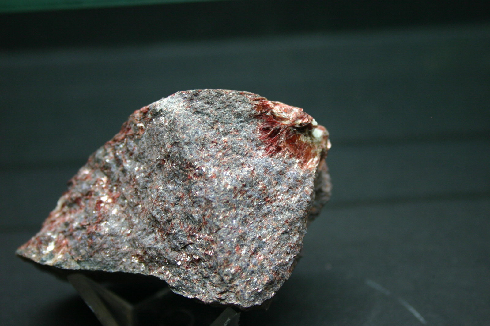 Moscovita (variedad alurgita) (Grupo Mica)
70mm - 48mm - 40mm
(Autor: Pedro Naranjo)