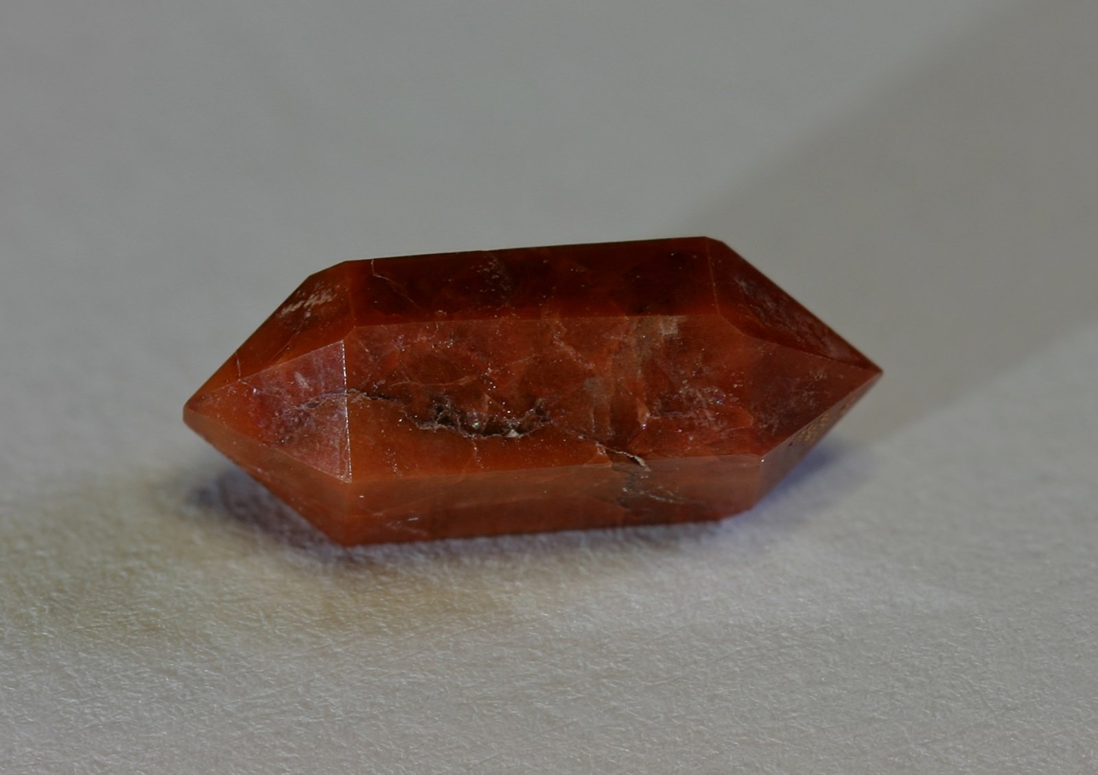 Cuarzo (variedad jacinto de compostela)
18mm
(Autor: Ramon A  Lopez Garcia)