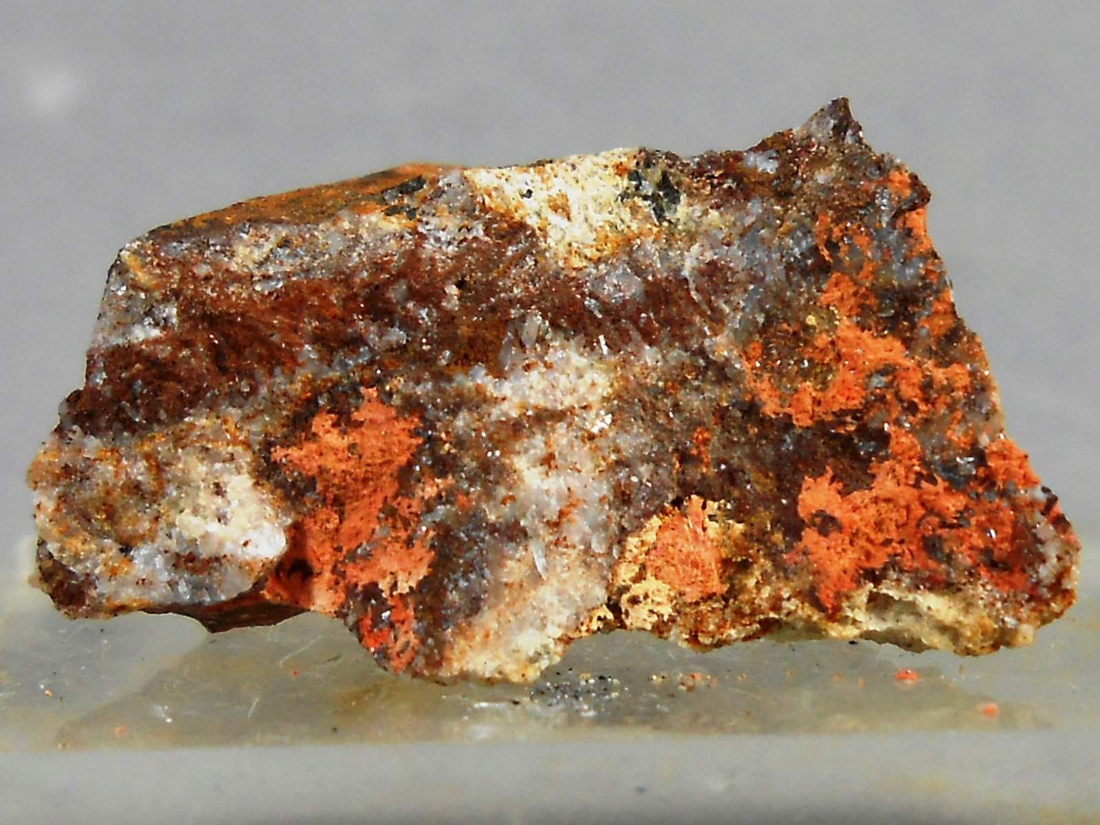 Kenhsuita
27x14 mm
(Autor: Juan Espino)