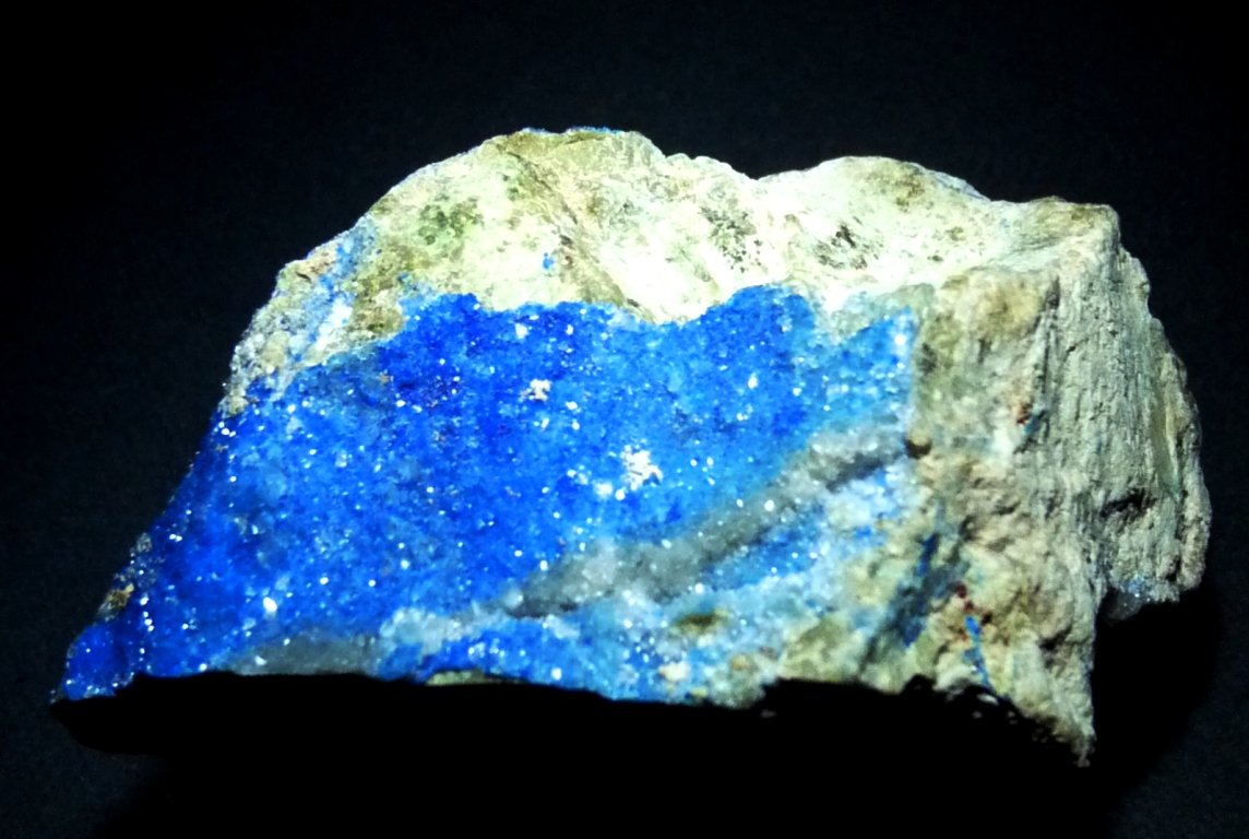 Kinoita.
50x25 mm.
(Autor: Jesus Franquesa Baucells)