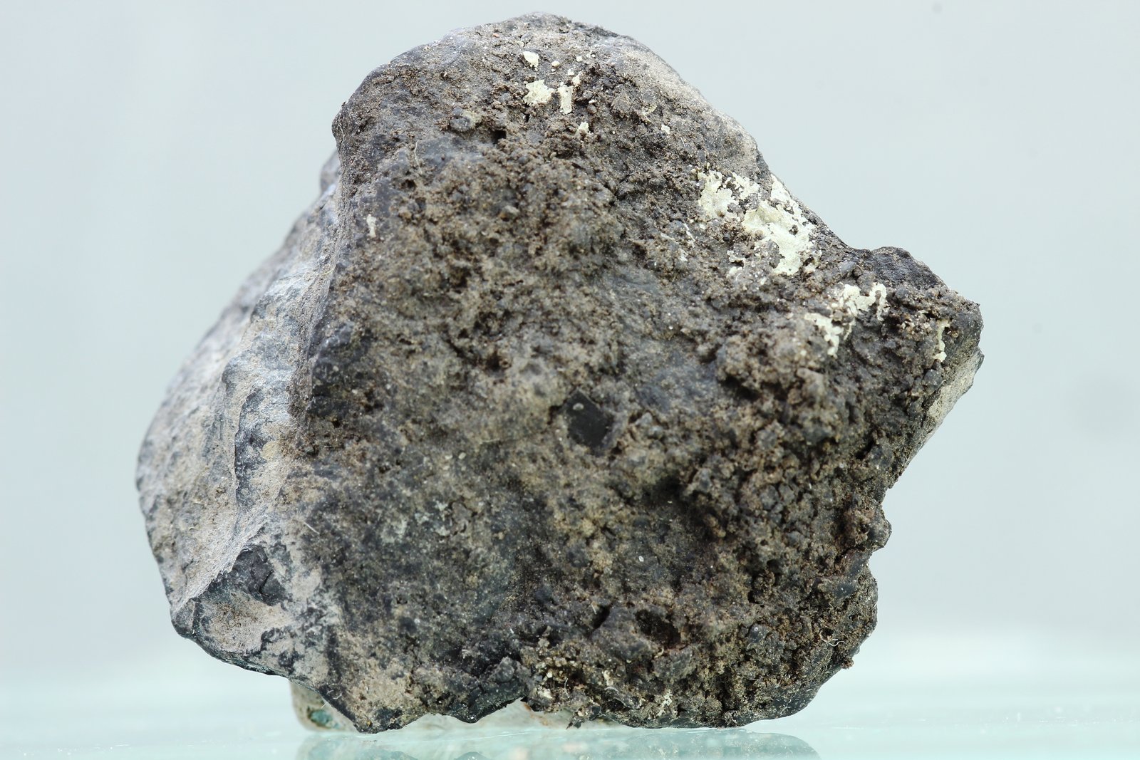 Kladnoita
21x20 mm
(Autor: Juan Espino)