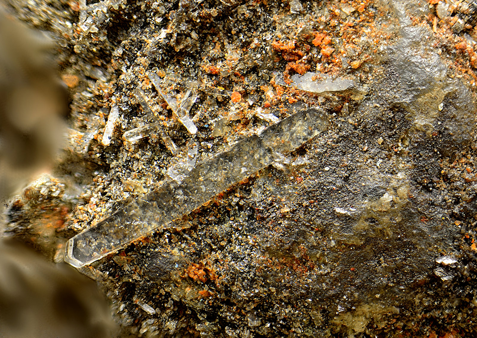 Anglesita
Cristal mayor de 3 mm.
(Autor: Antonio Carmona)