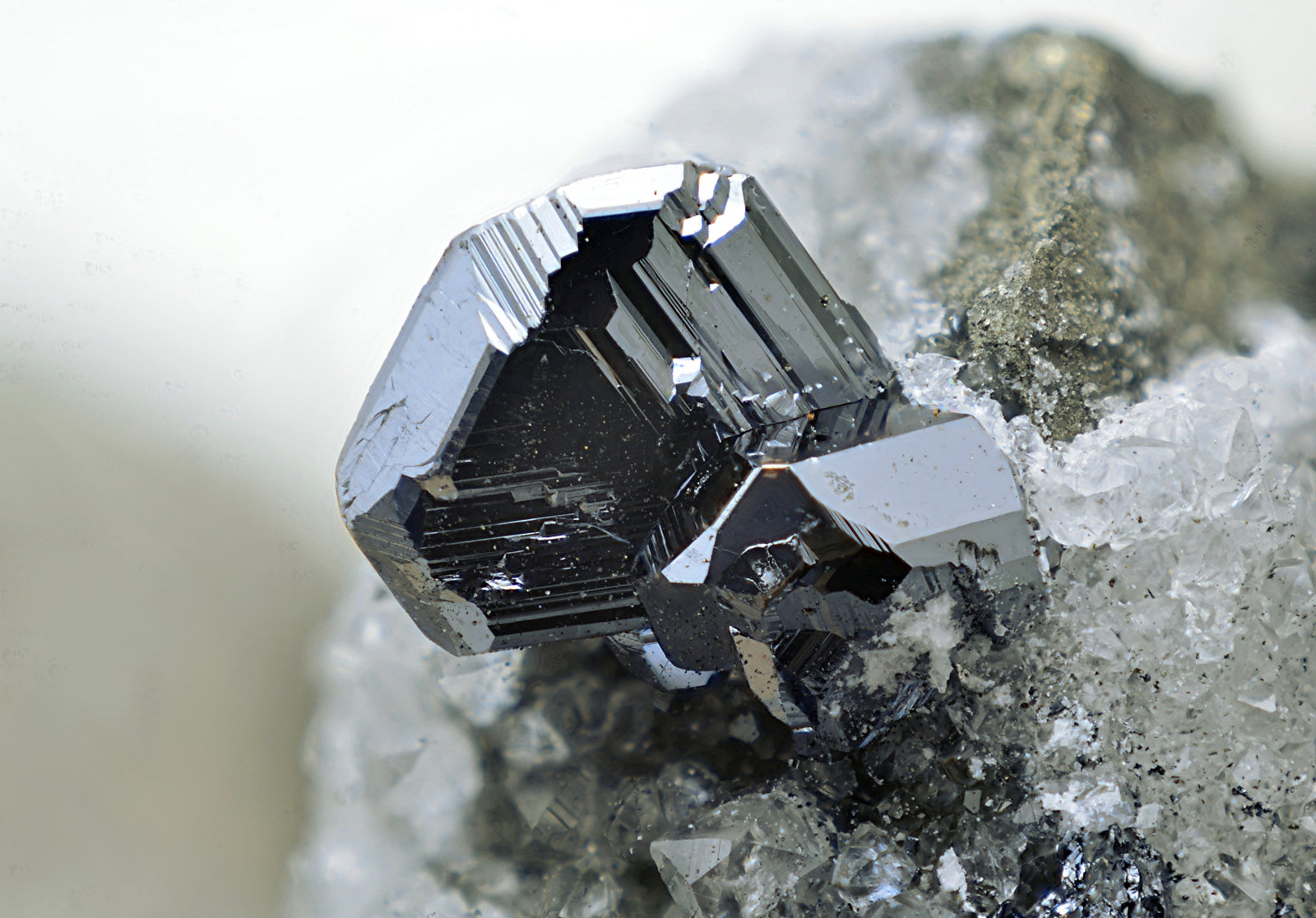 Calcosina
Cristal de 5 mm
(Autor: Antonio Carmona)