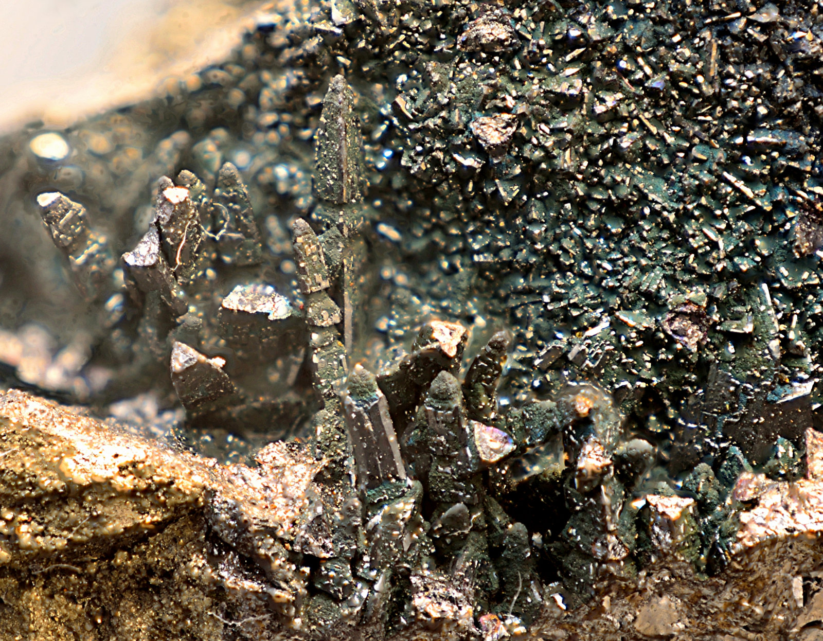Tennantita-(Fe)
Campo de visión de 12 mm
(Autor: Antonio Carmona)