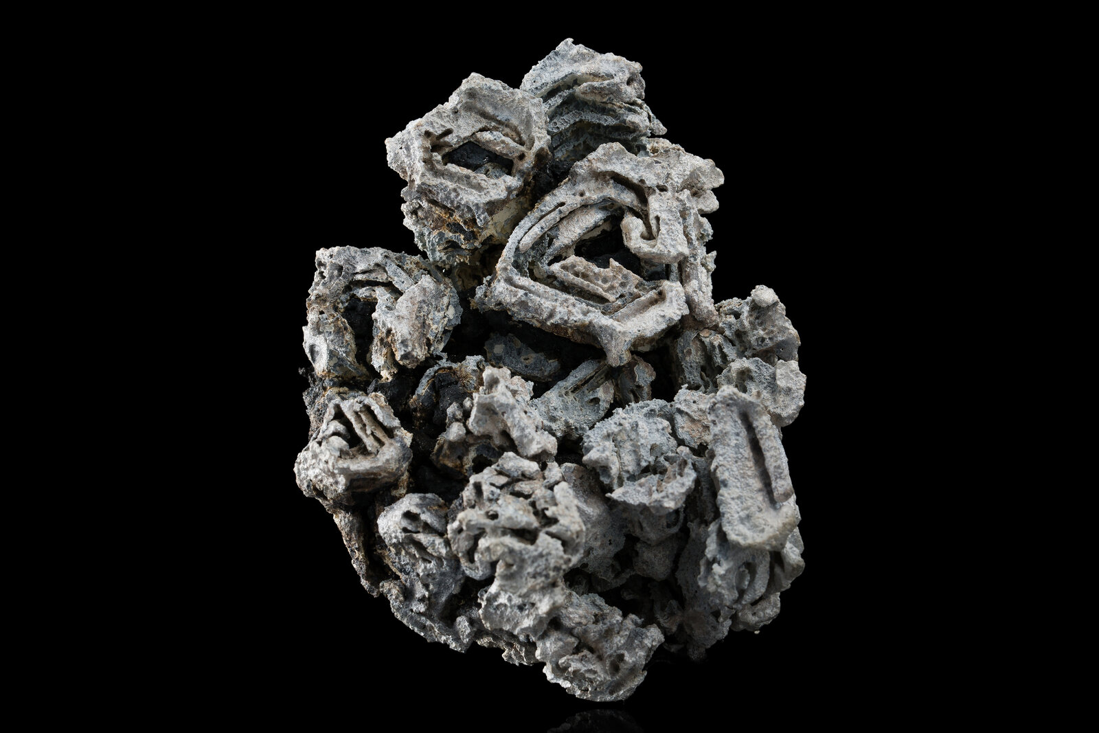 Plomo con Plattnerita
9 x 7 x 7.5 cm / Cristal principal: 3.2 cm
(Autor: Museo MIM)