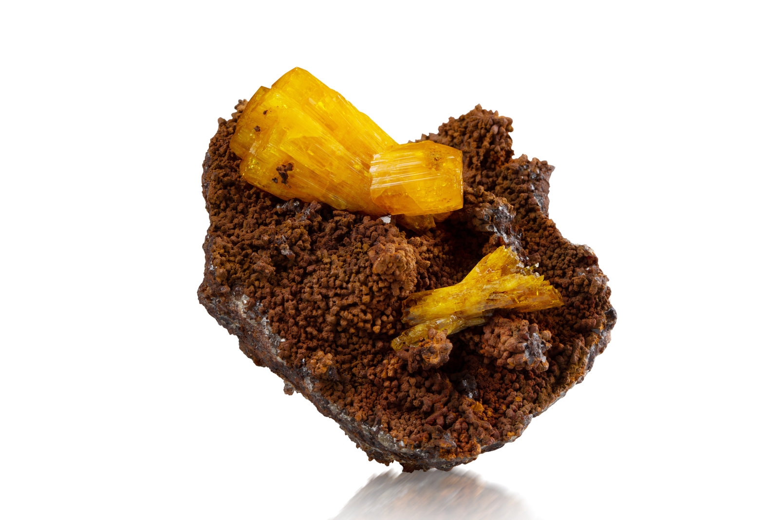 Legrandita
7.5 x 6 x 4 cm / cristal principal: 3.8 cm
(Autor: Museo MIM)
