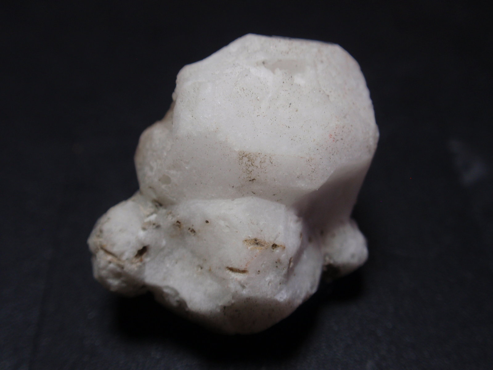 Leucita
20x20 mm
(Autor: Ignacio)