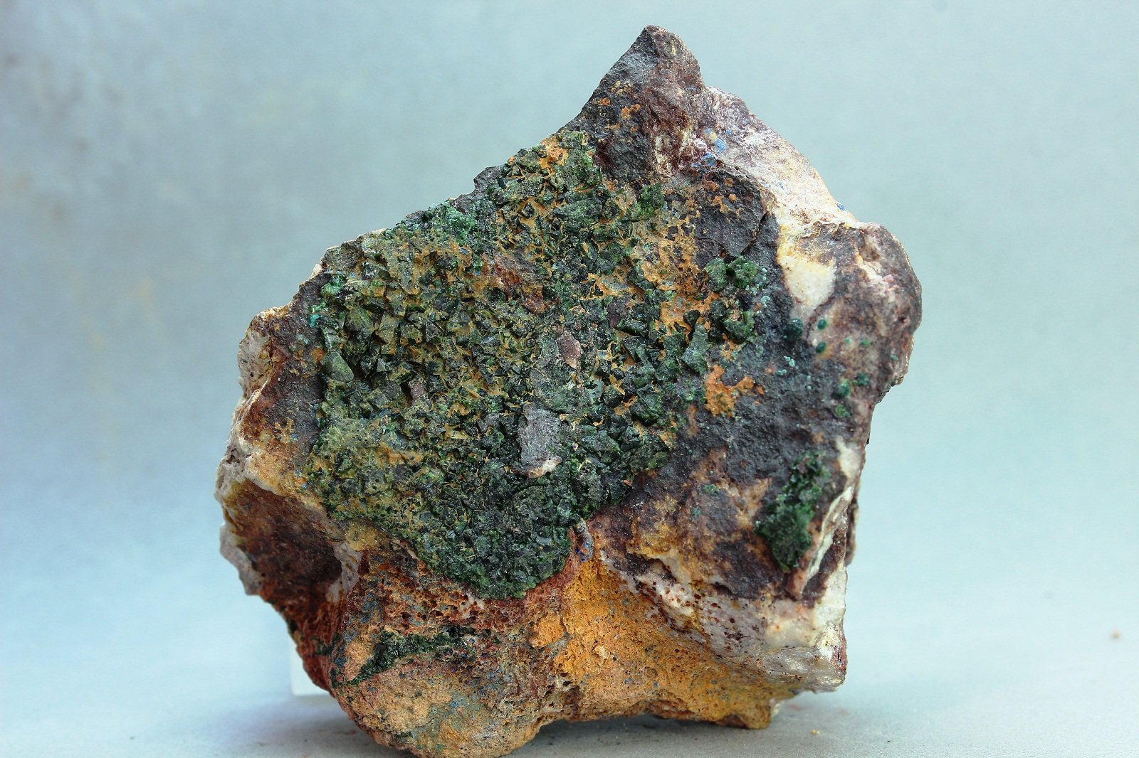 Libethenita
64x45 mm
(Autor: Juan Espino)
