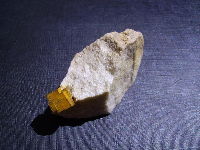 limonita pseudo Pirita
5 x 3 x 2 cm
(Autor: Antonio Alcaide)