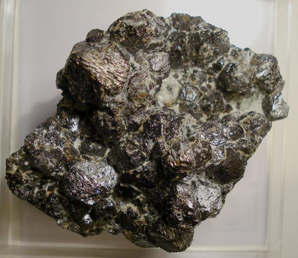 Magnetita
8 x 8 cm.
(Autor: Echevarria)