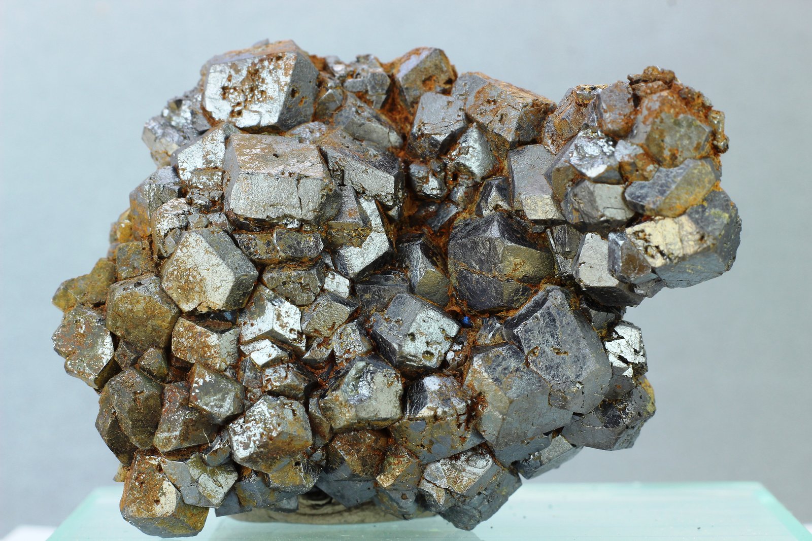 Magnetita
60x44x35 mm
(Autor: Juan Espino)