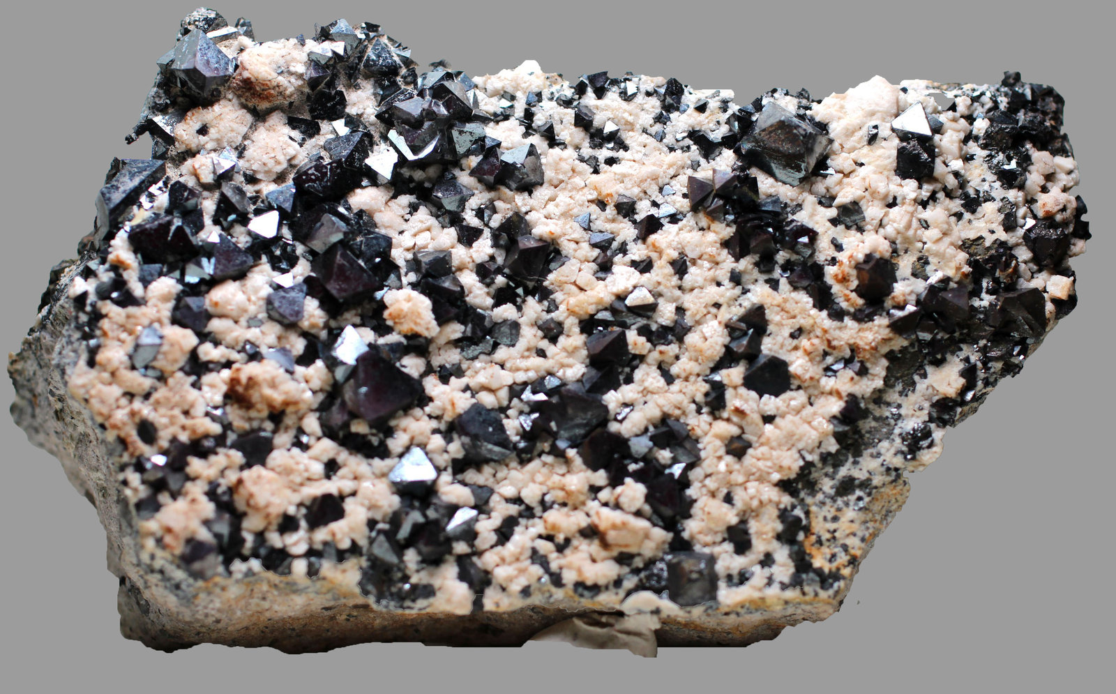 Magnetita
90 x 50 x 28 mm.
(Autor: José Luis Zamora)