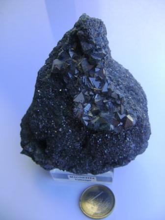MAGNETITA
(Autor: David Parra Z)