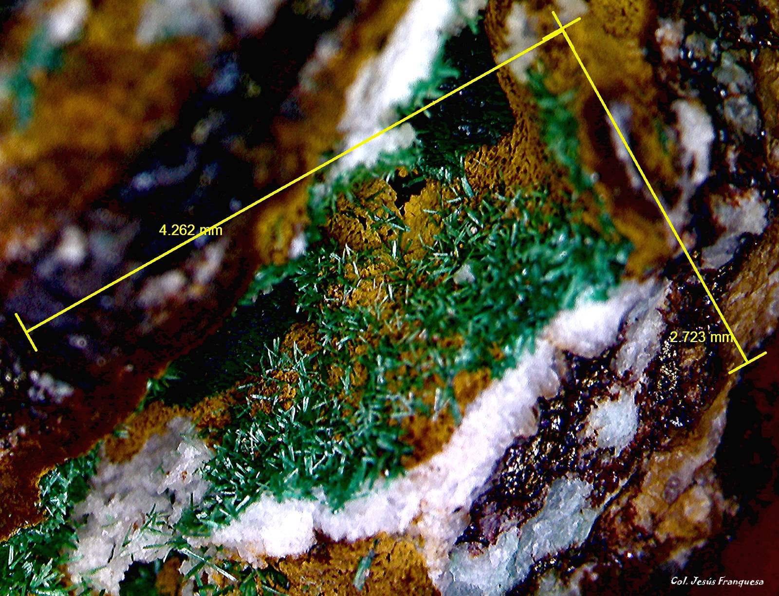 Malaquita.
4´262 x 2´723 mm.
(Autor: Jesus Franquesa Baucells)