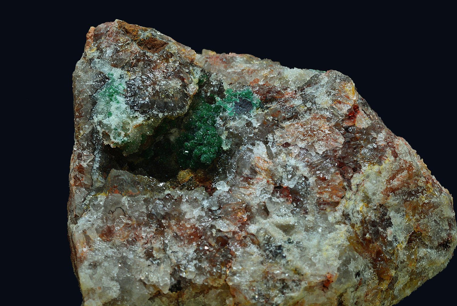 Malaquita recubierta de cuarzo
6 x 7 cm
(Autor: Antonio Carmona)