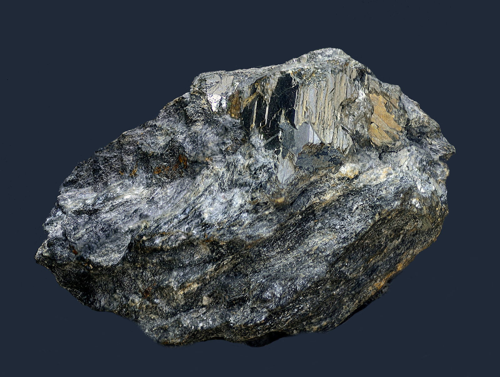 Antimonio
40x26x24 mm
(Autor: Antonio Carmona)