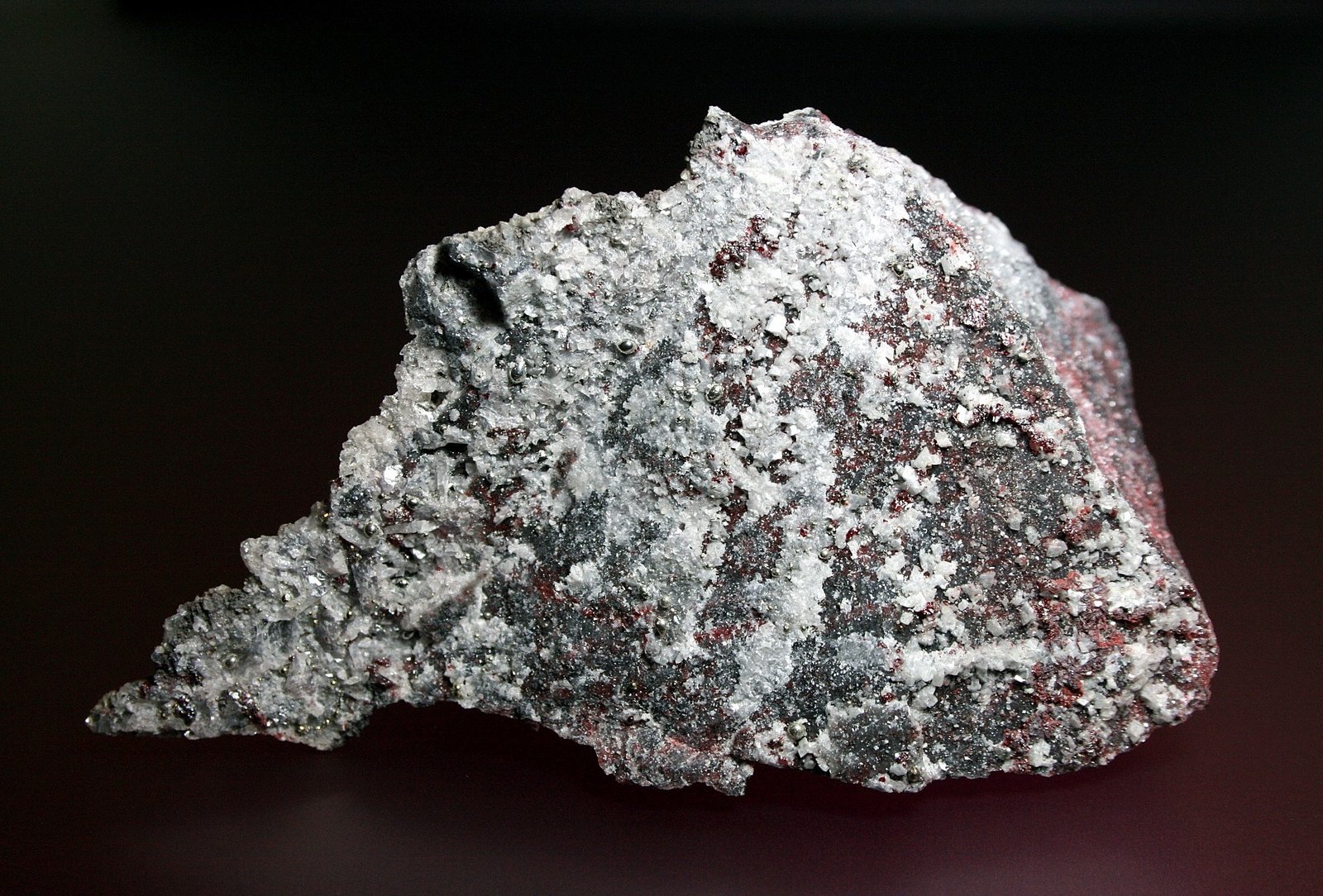 Mercurio, Cinabrio, Dolomita
10 x 7 cm.
(Autor: Antonio P. López)